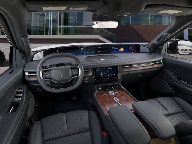 New 2026 Lincoln Navigator Black Label AWD/4WD image 9