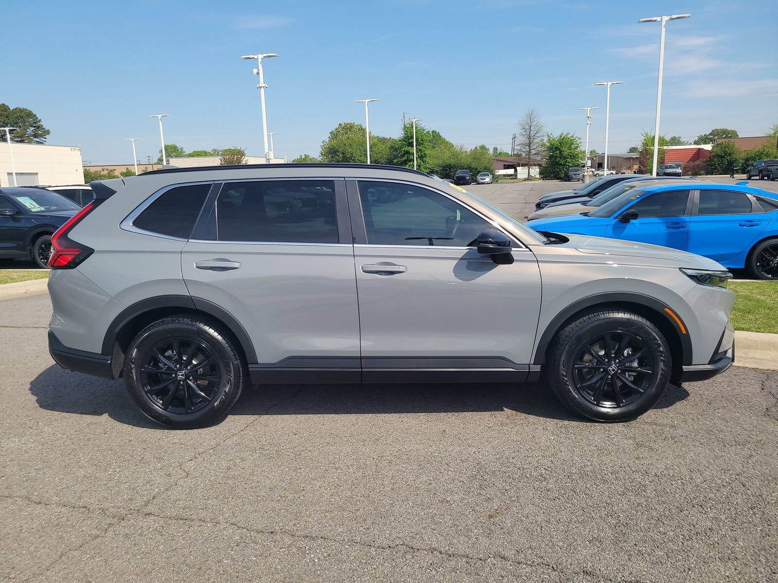 Certified 2024 Honda CR-V Sport image 2