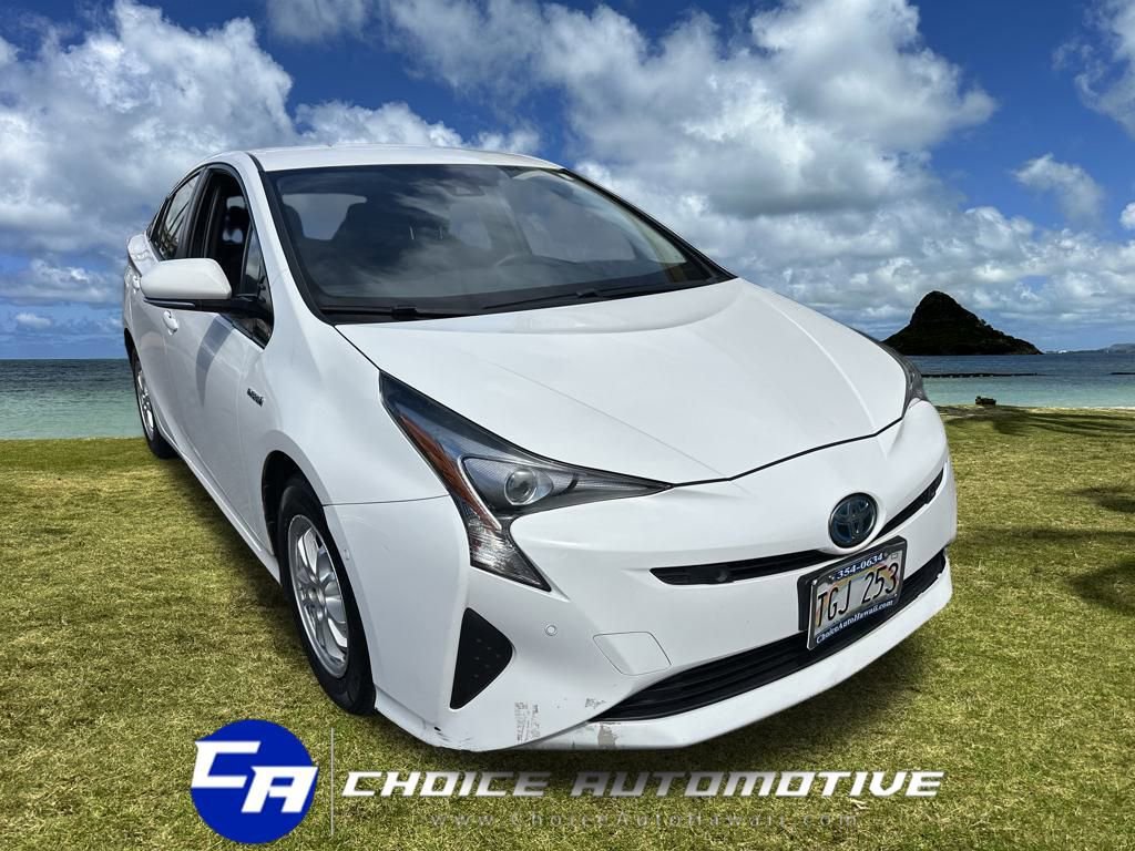 Used 2018 Toyota Prius Two image 9