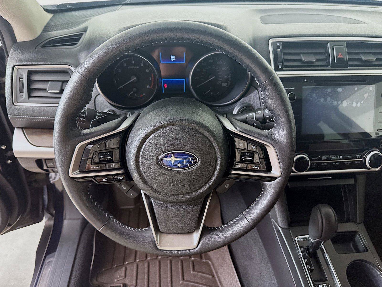 Used 2018 Subaru Outback 3.6R Touring AWD/4WD image 19