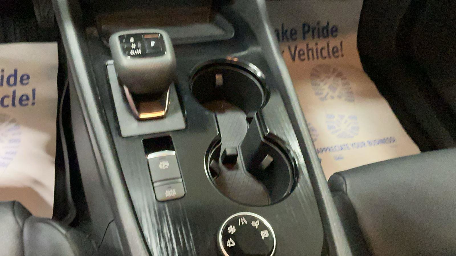 Used 2023 Nissan Rogue SV w/ SV Premium B Package image 19