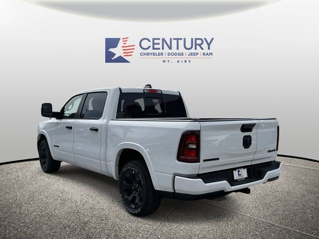 New 2025 RAM 1500 4x4 Crew Cab image 4