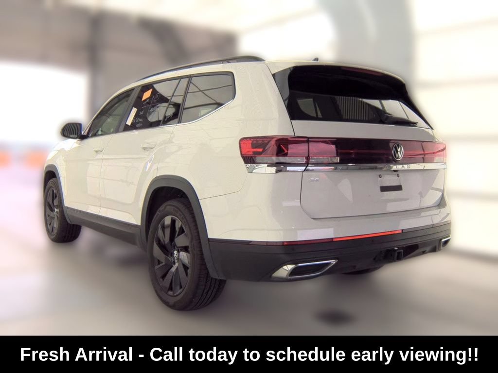 Used 2025 Volkswagen Atlas SE FWD image 8