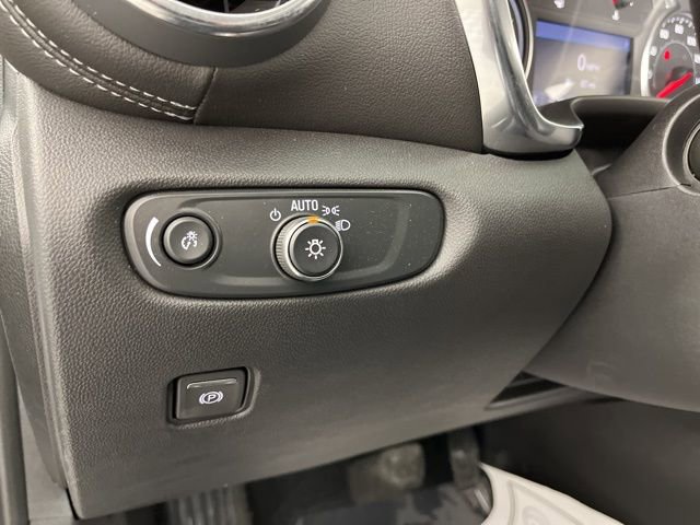 Used 2024 Chevrolet Blazer LT image 31