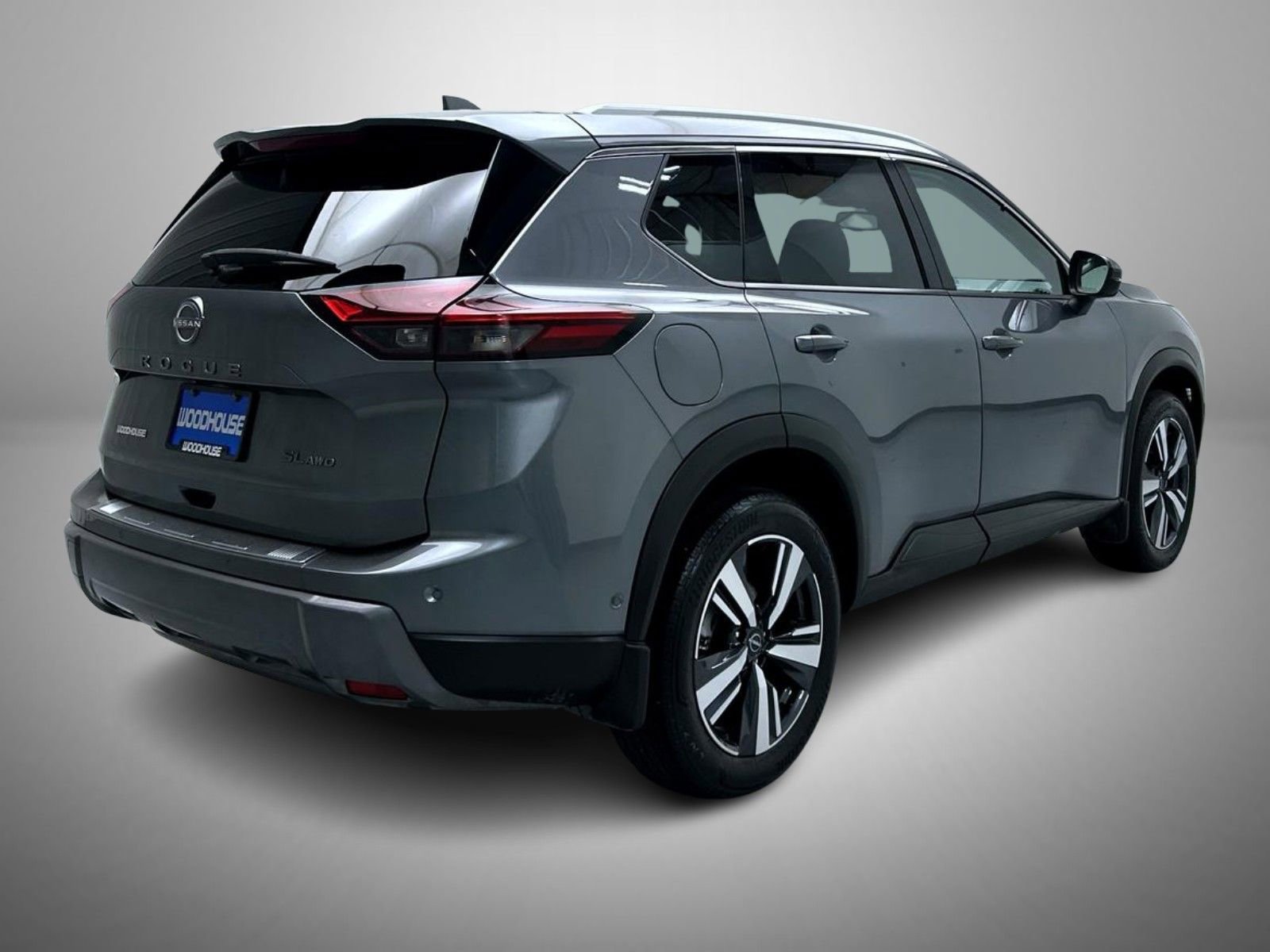 Used 2024 Nissan Rogue SL w/ SL Premium Package image 5