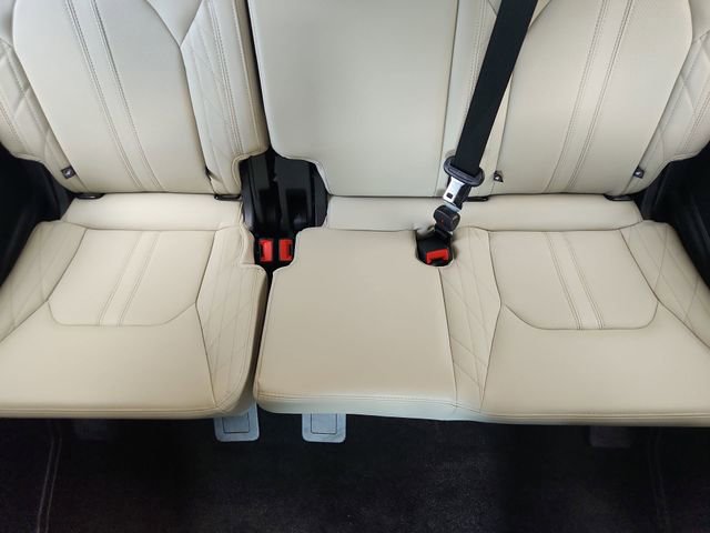 Used 2021 Ford Expedition Platinum RWD image 36