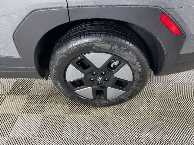 New 2026 Hyundai Santa Fe SE AWD/4WD image 18