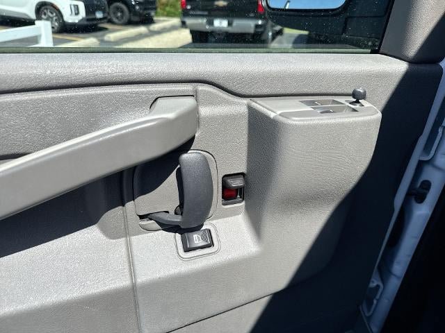 Certified 2024 GMC Savana 2500 w/ Driver Convenience Package RWD image 21