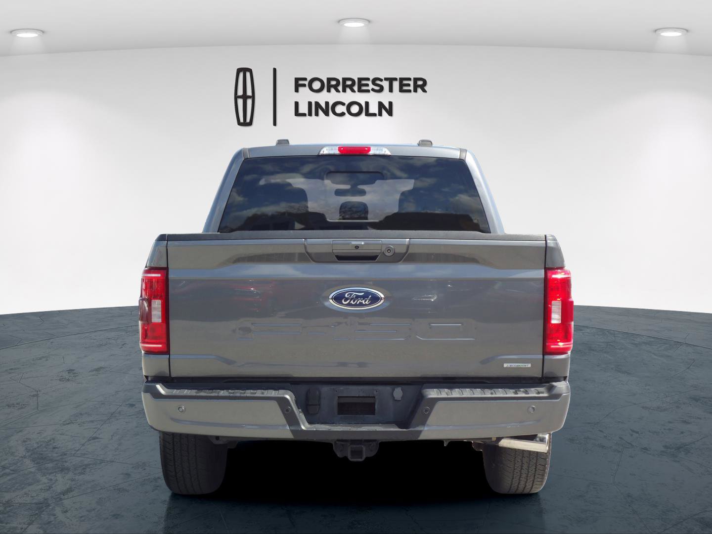 Used 2023 Ford F150 XLT w/ Equipment Group 302A High image 4