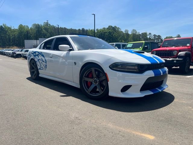 Used 2019 Dodge Charger SRT Hellcat w/ Harman/Kardon Audio Group RWD image 7