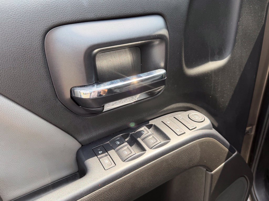 Used 2015 GMC Sierra 3500 2WD Double Cab w/ Sierra Convenience Package image 14