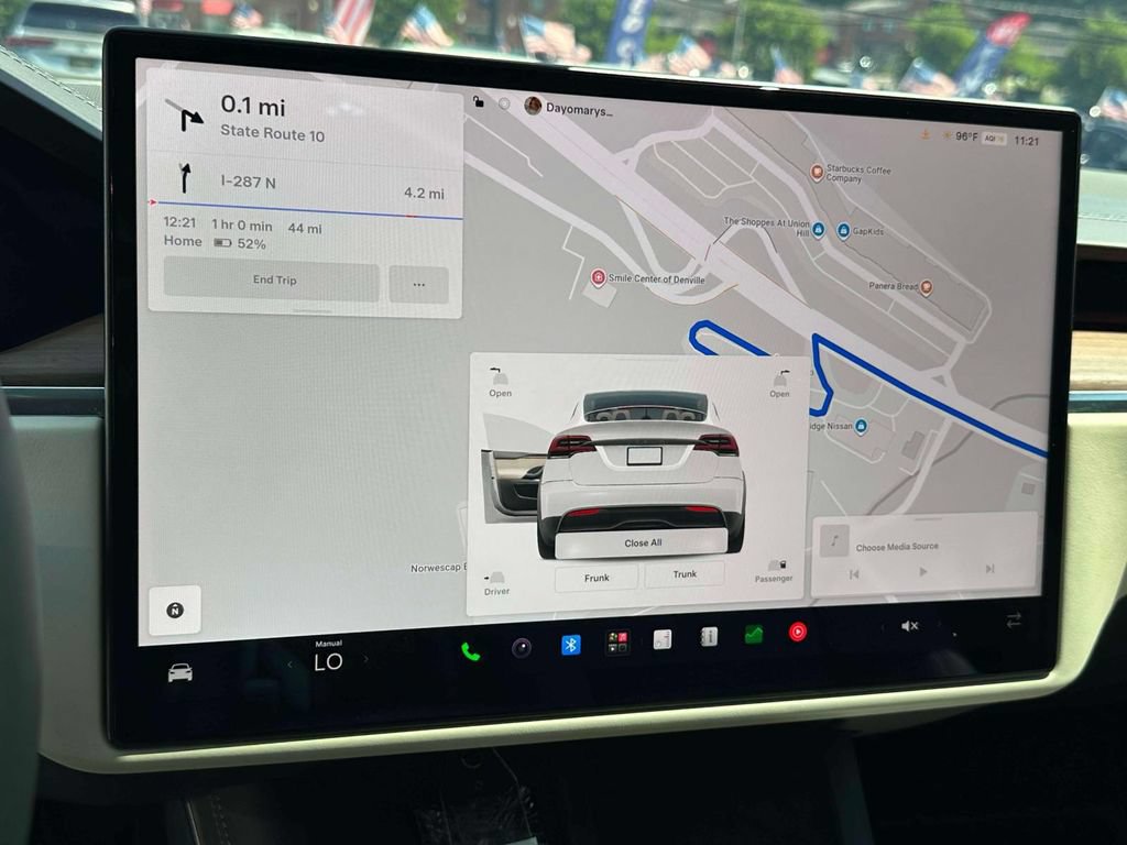 Used 2024 Tesla Model X AWD/4WD image 23