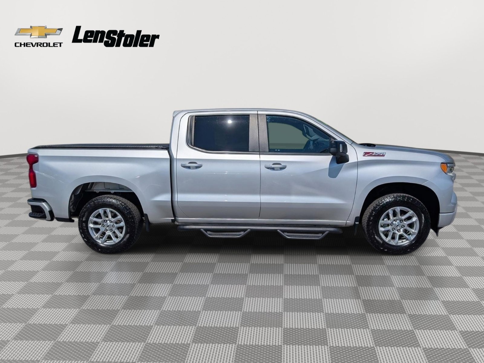 Used 2022 Chevrolet Silverado 1500 RST w/ Convenience Package II AWD/4WD image 6