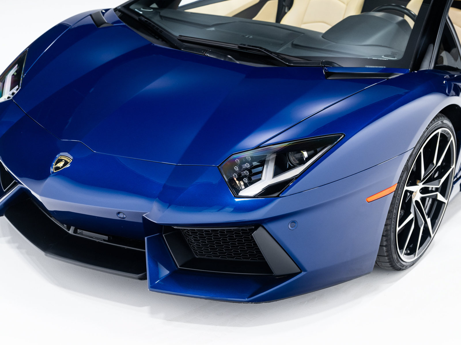Used 2013 Lamborghini Aventador LP 700-4 AWD/4WD image 16