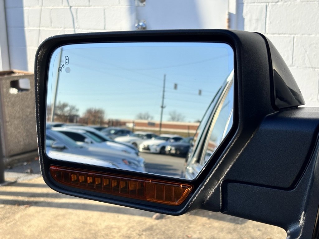 Used 2016 Ford Expedition Limited w/ Equipment Group 301A image 15