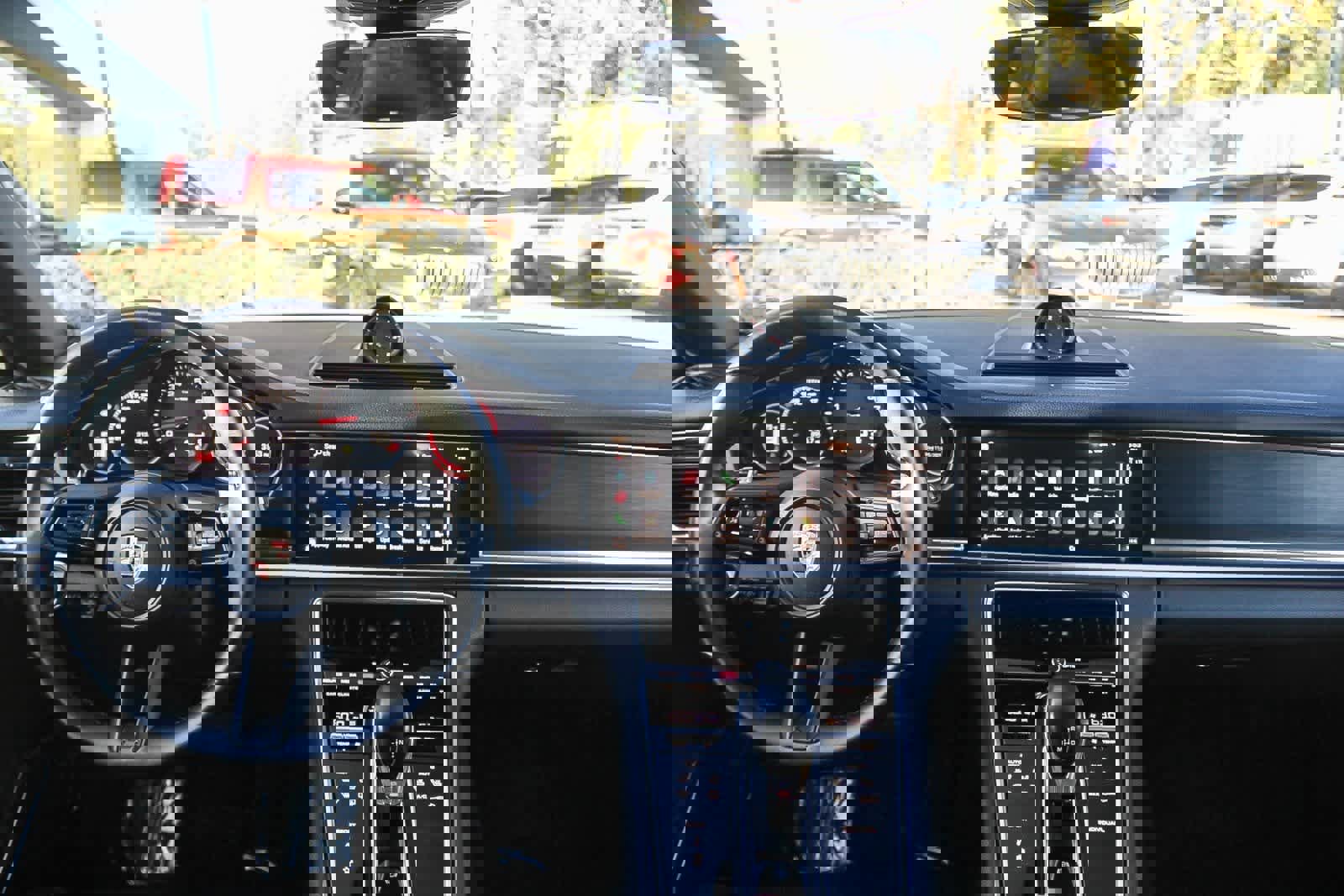 Used 2023 Porsche Panamera Platinum Edition image 11