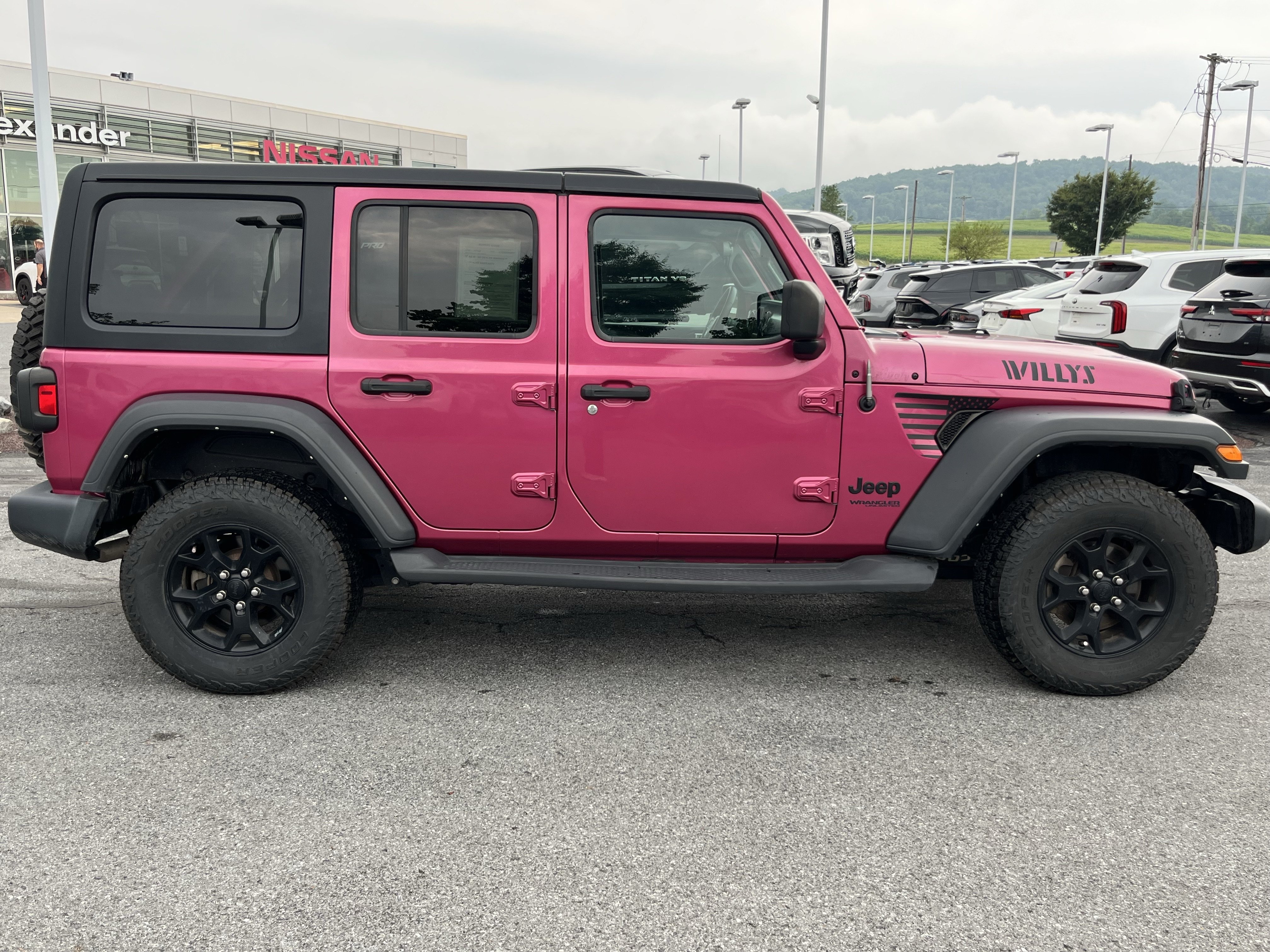 Used 2021 Jeep Wrangler Unlimited Sport AWD/4WD image 2