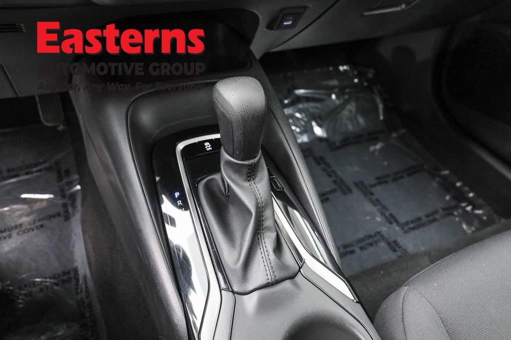 Used 2023 Toyota Corolla LE w/ LE Convenience Package image 13