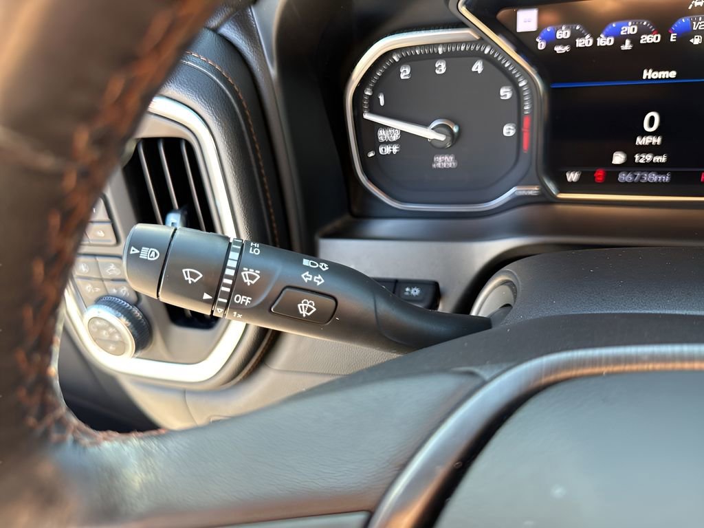 Used 2021 GMC Sierra 1500 AT4 w/ Technology Package image 32