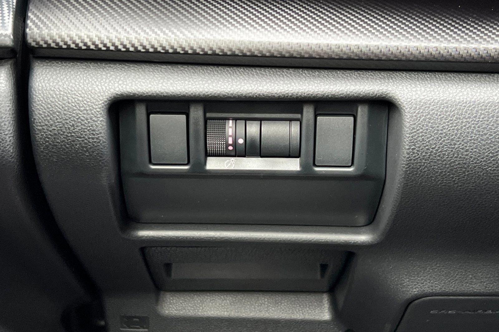 New 2025 Subaru Crosstrek 2.0i Premium image 29