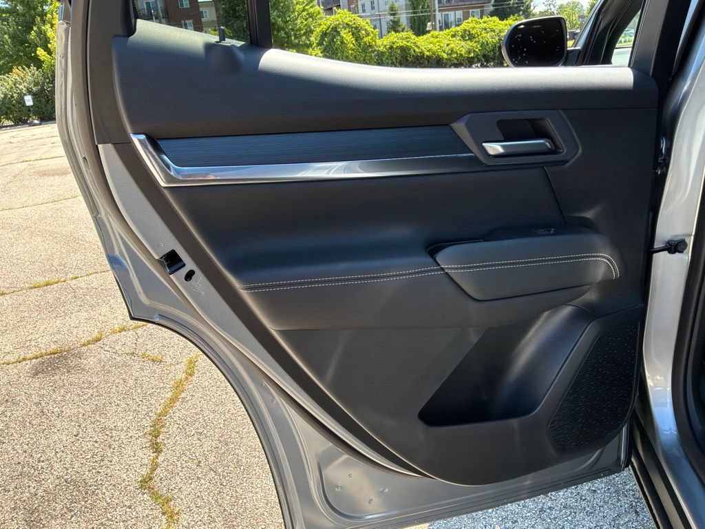 New 2027 GMC Terrain Elevation AWD/4WD image 33