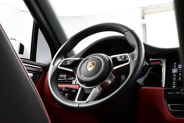 Certified 2021 Porsche Macan S AWD/4WD image 20