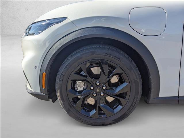 Used 2024 Ford Mustang Mach-E Select image 18