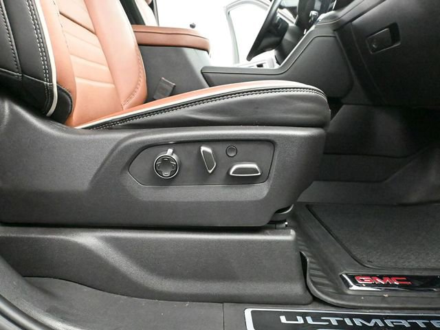 Used 2024 GMC Sierra 3500 Denali Ultimate image 56