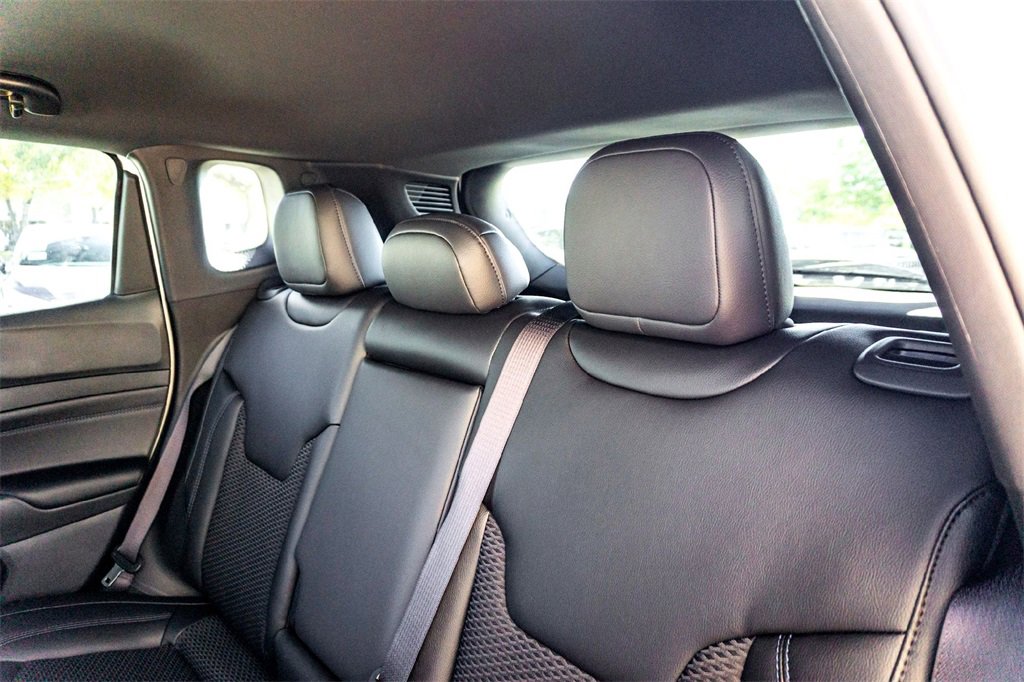 New 2026 Jeep Compass Latitude image 17