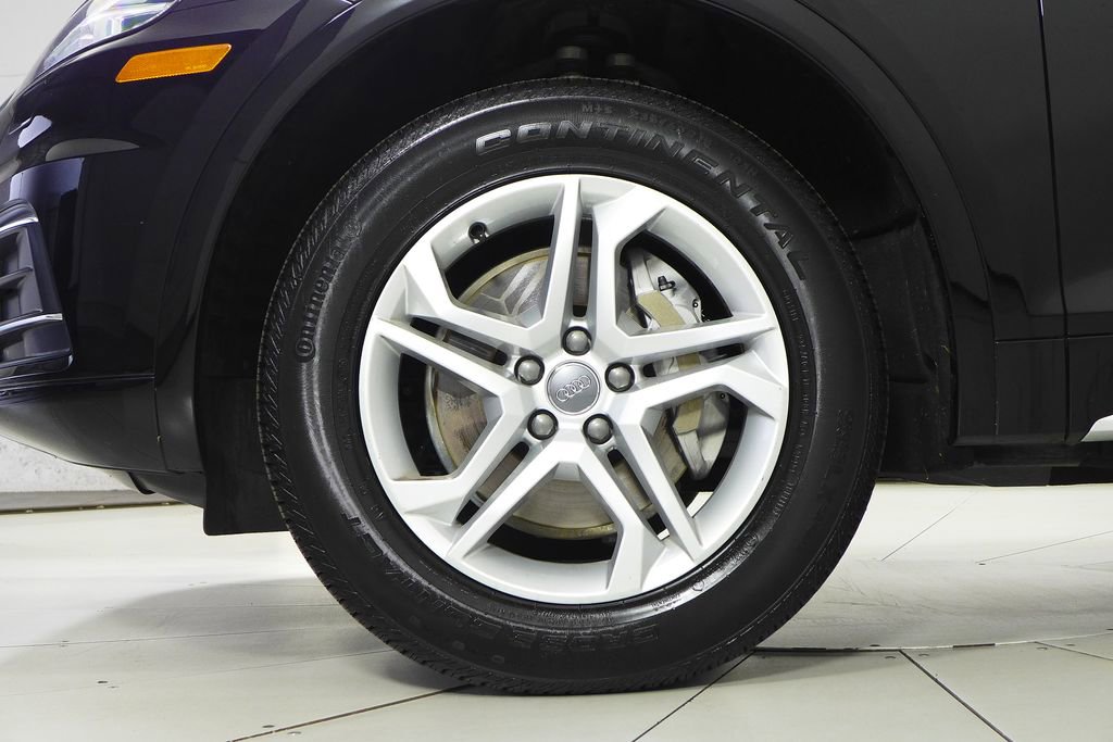 Used 2019 Audi Q5 2.0T Premium w/ Convenience Package image 5