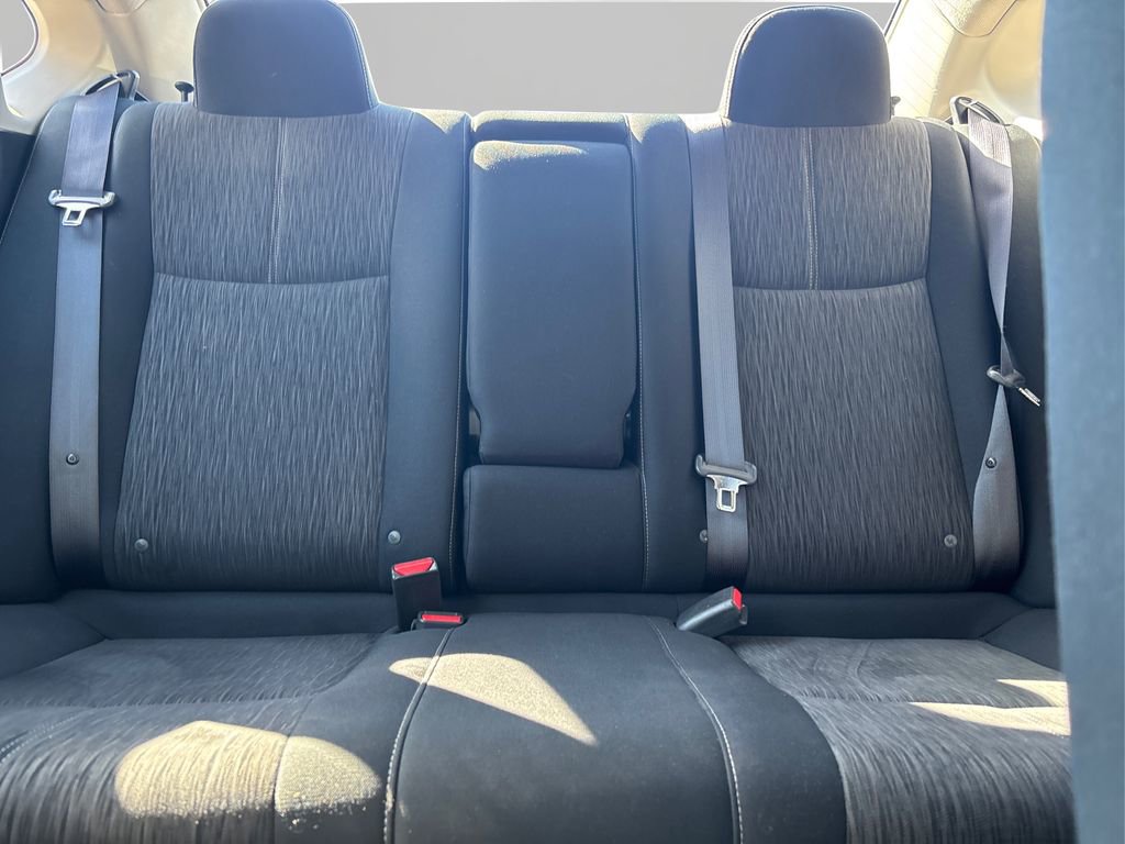 Used 2014 Nissan Sentra SV image 17