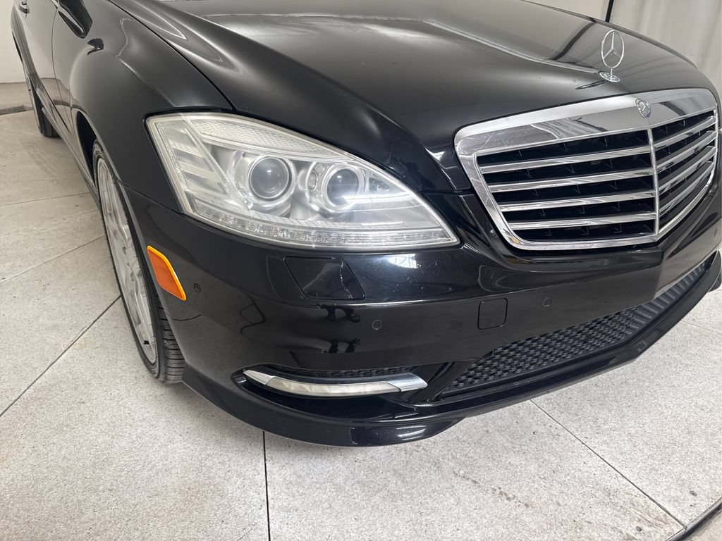 Used 2011 Mercedes-Benz S 550 image 11