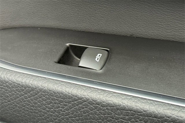 Used 2025 GMC Sierra 2500 Denali image 22