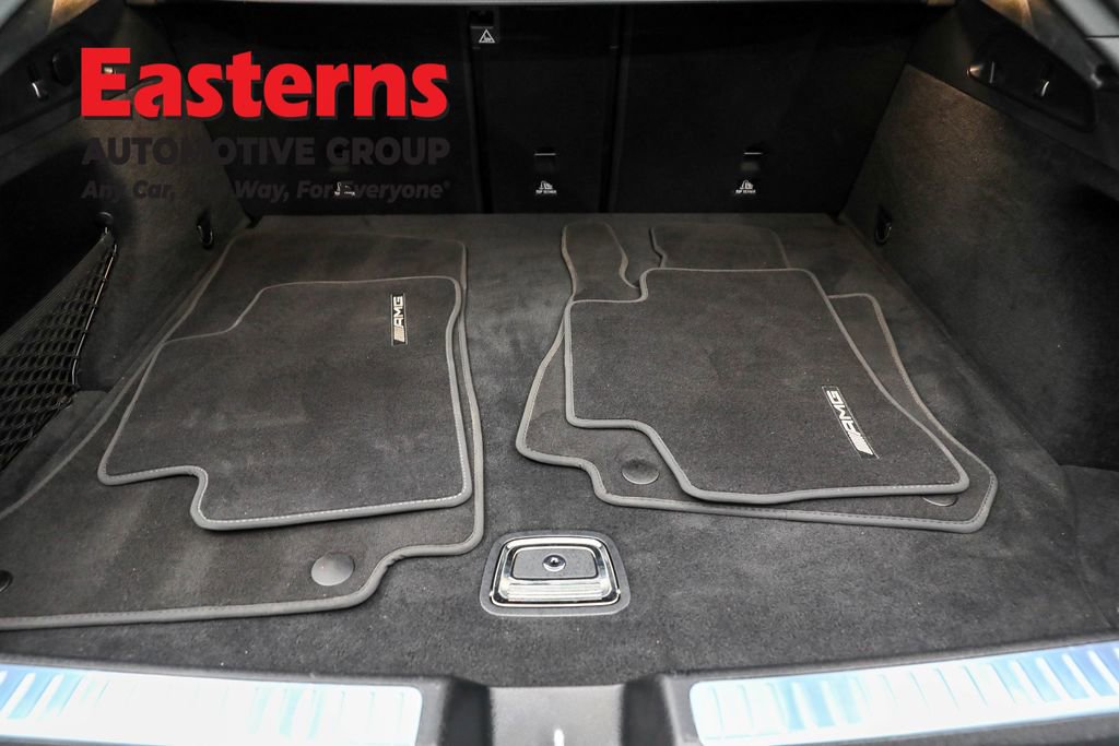 Used 2023 Mercedes-Benz GLC 300 4MATIC Coupe image 9