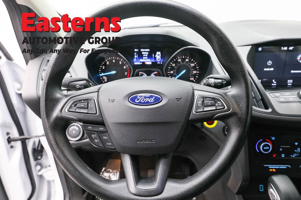 Used 2019 Ford Escape SE image 10