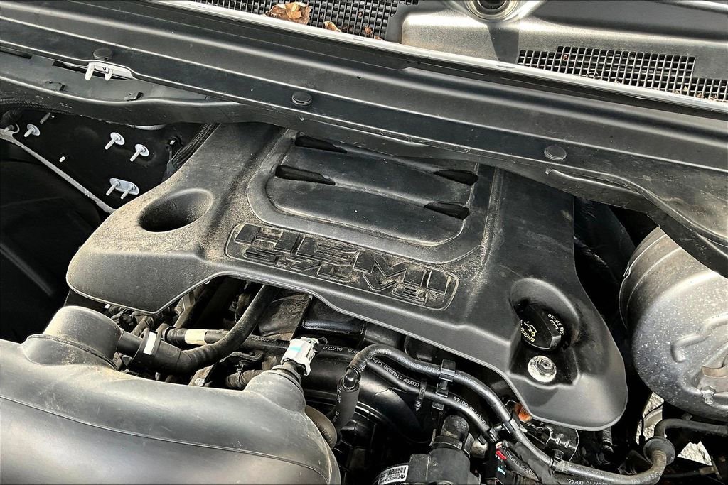 Used 2019 RAM 1500 Limited w/ Bed Utility Group AWD/4WD image 30