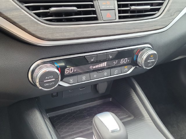 New 2026 Nissan Altima 2.5 SV w/ SV Premium Package FWD image 28