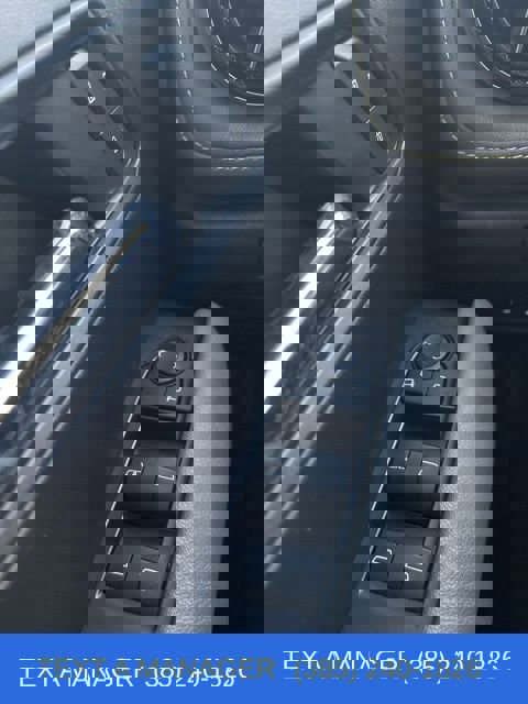 Used 2024 Chevrolet Colorado ZR2 w/ Technology Package image 23