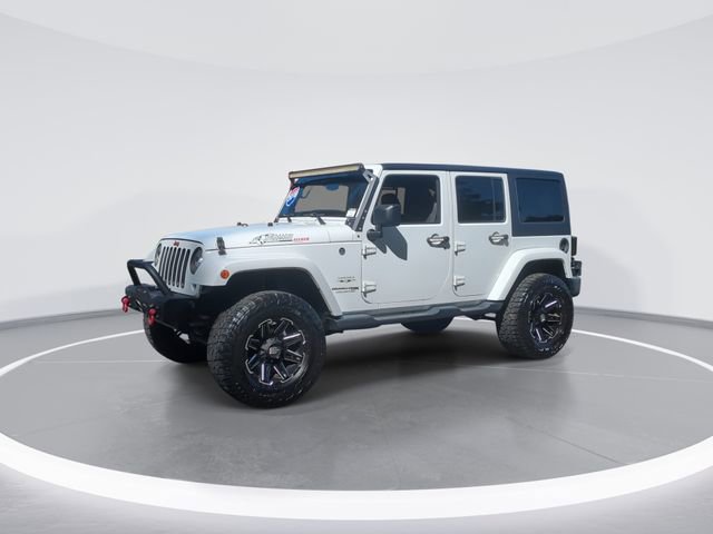 Used 2018 Jeep Wrangler Unlimited Sahara w/ Connectivity Group AWD/4WD image 4