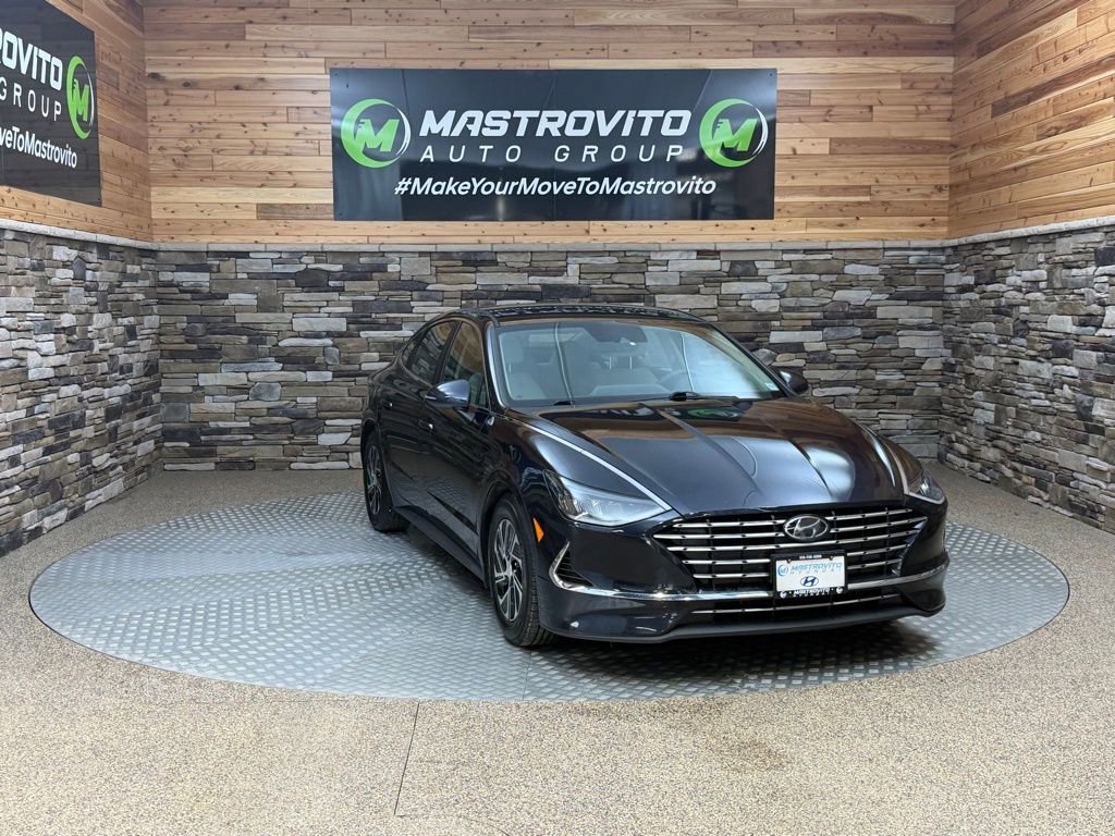 Used 2020 Hyundai Sonata Blue video 2