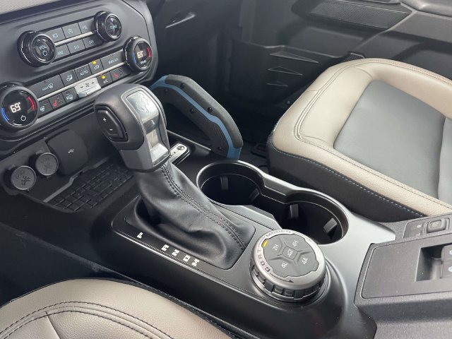 Used 2024 Ford Bronco Wildtrak AWD/4WD image 34