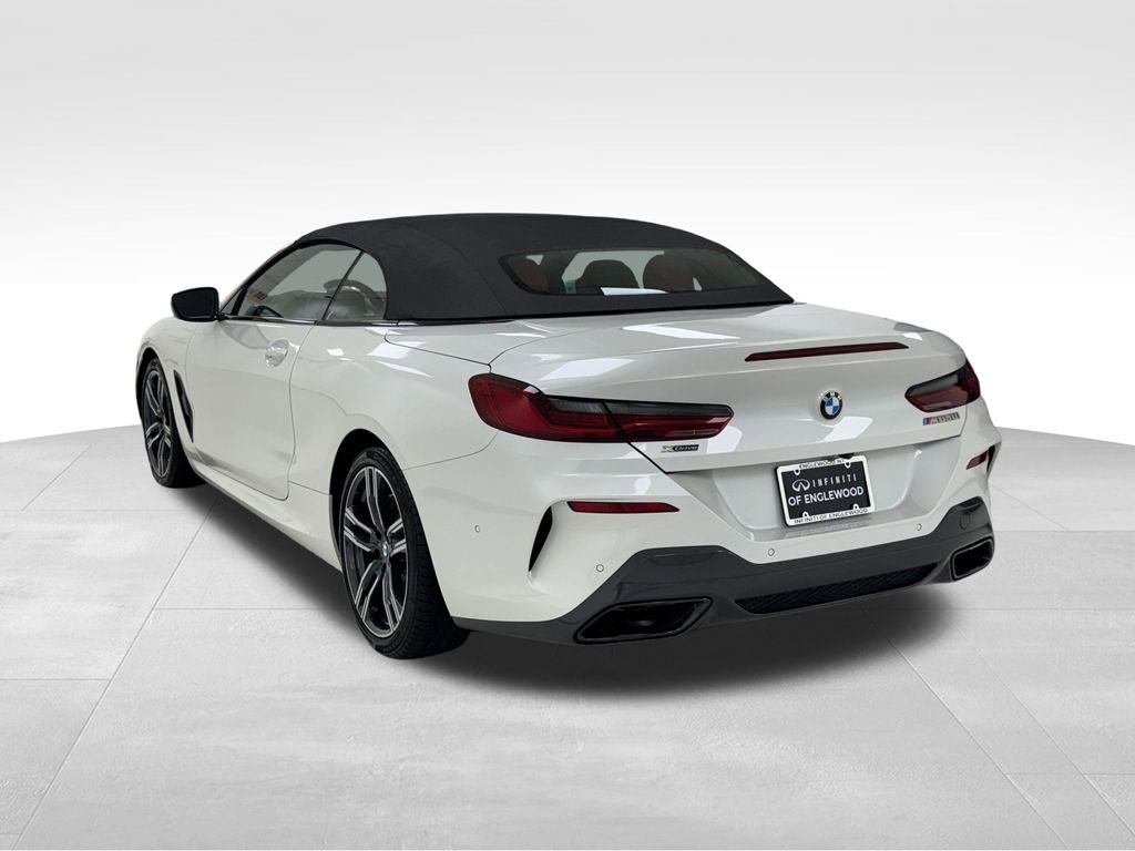 Used 2022 BMW M850i xDrive Convertible w/ Driving Assistance Package image 13