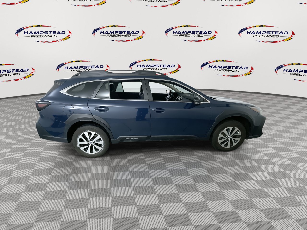 Used 2023 Subaru Outback Premium AWD/4WD image 9