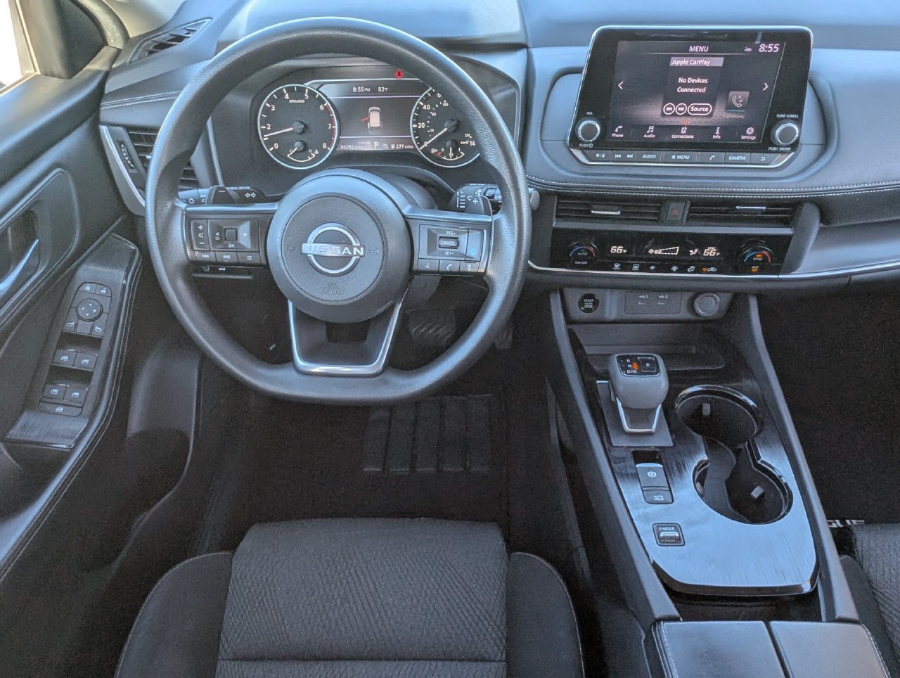 Used 2024 Nissan Rogue SV FWD image 10