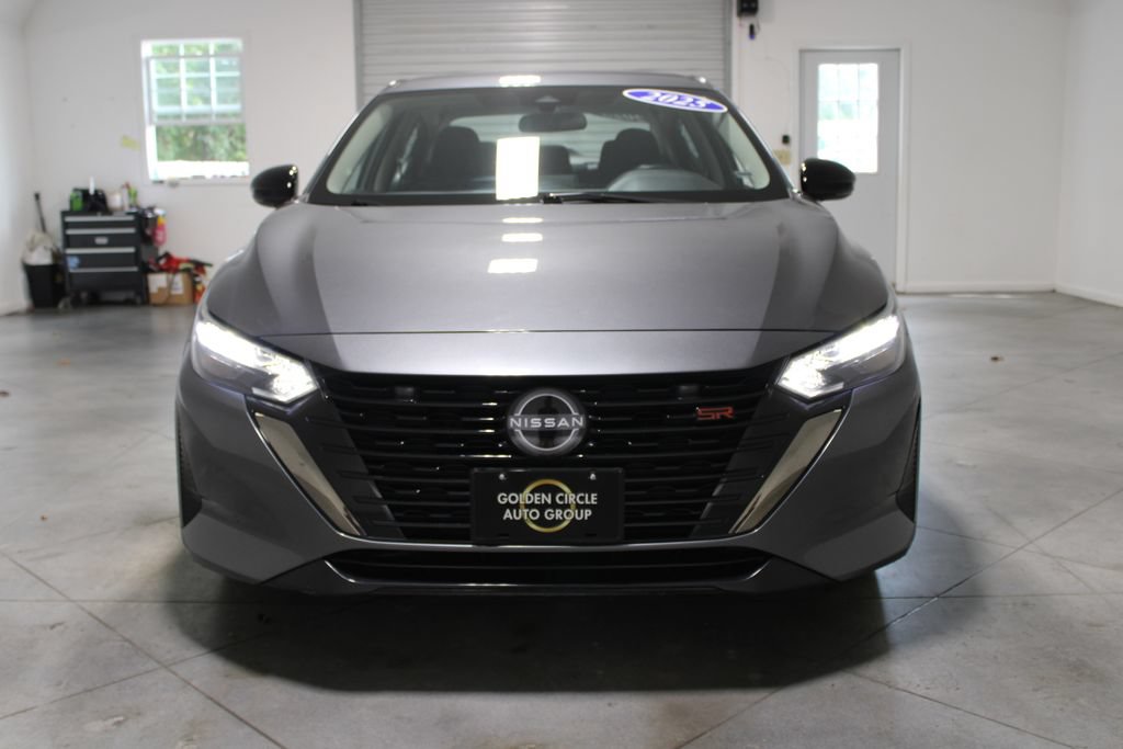 Used 2025 Nissan Sentra SR FWD image 46