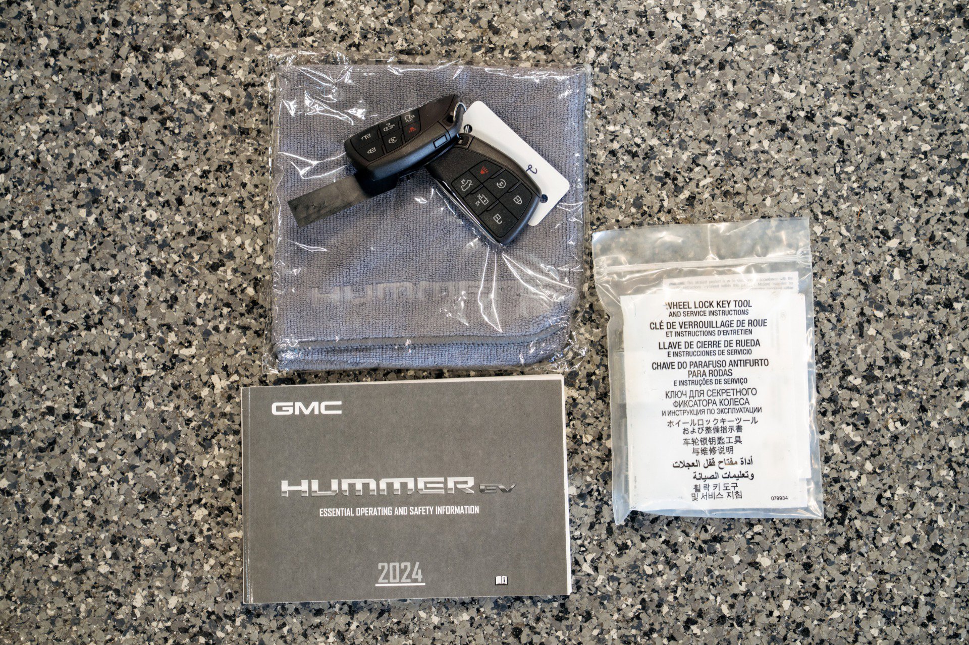 Used 2024 GMC Hummer EV 3X w/ Omega Edition image 19