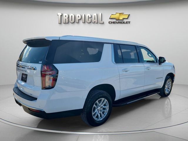 Used 2023 Chevrolet Suburban LT image 5