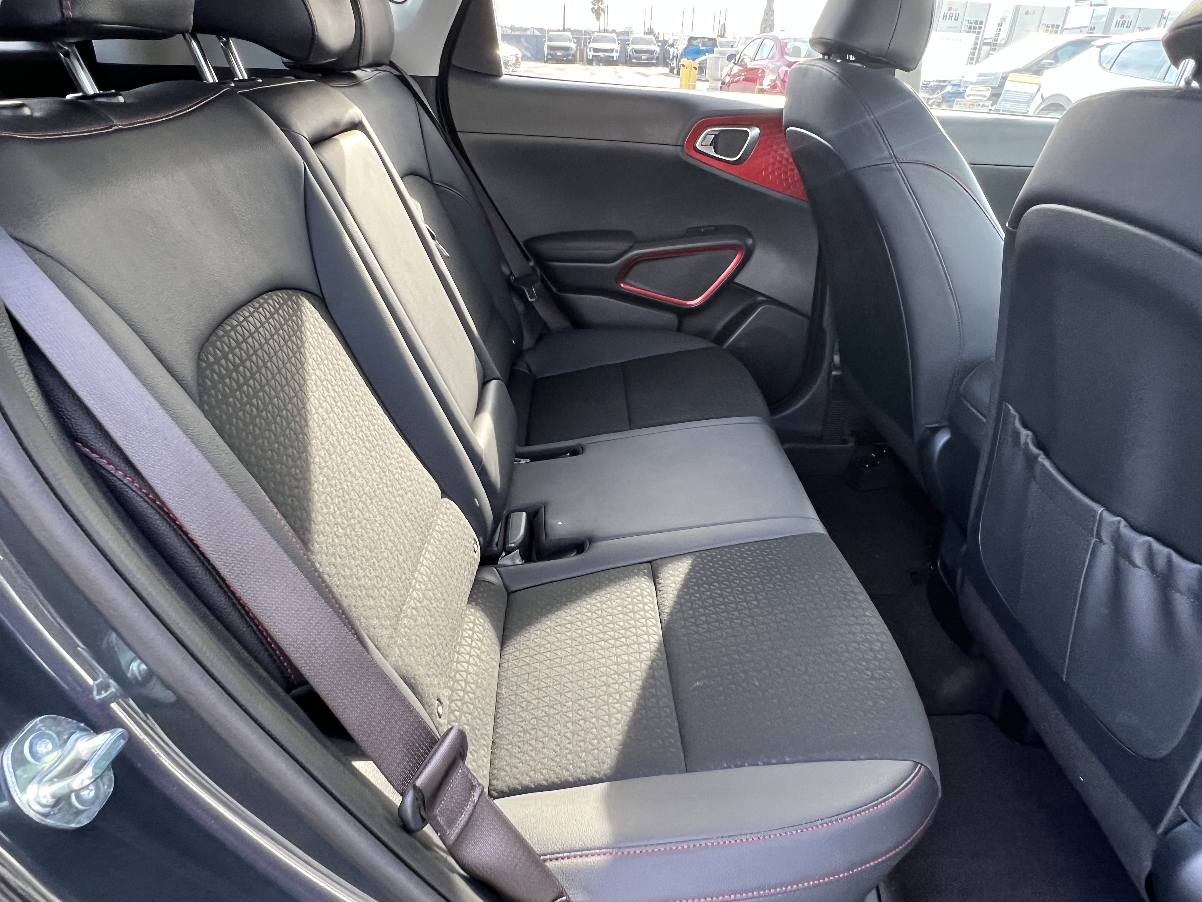 Certified 2025 Kia Soul GT-Line image 18