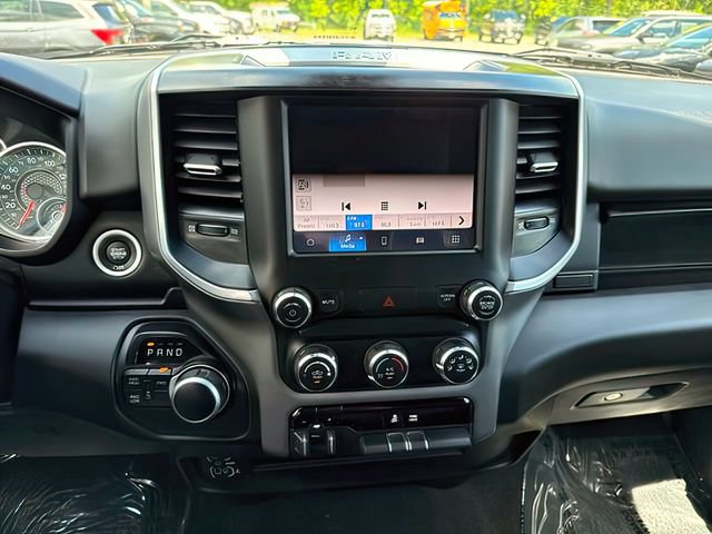 Used 2024 RAM 2500 Big Horn AWD/4WD image 20