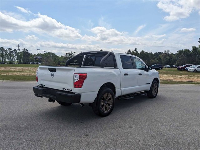 New 2024 Nissan Titan SV w/ SV Bronze Edition Package image 3